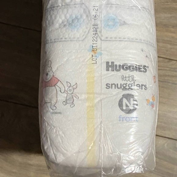 huggies Other 64 Huggies Newborn Diapers 2 Nib 4oz Comforts Creamy